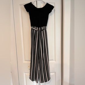 EUC Almost Famous Romper